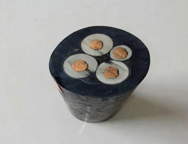 橡套電線電纜使用特性和分類(lèi)有哪些呢.jpg